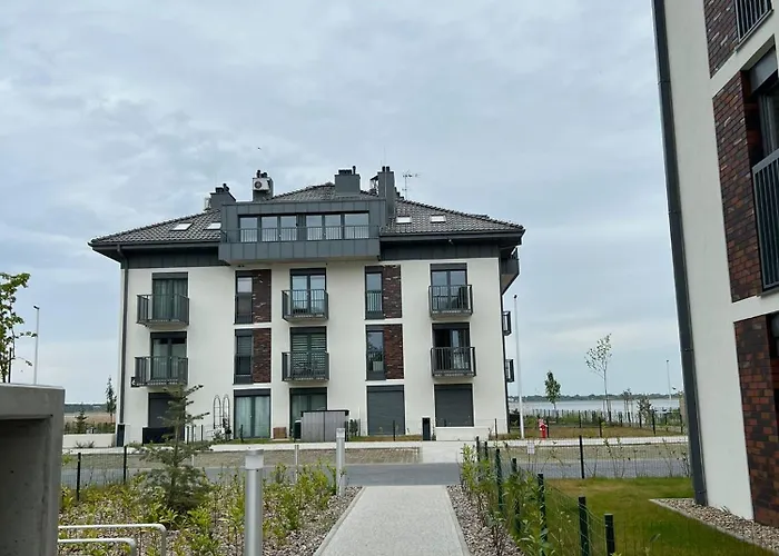 Na Wydmie Polwysep Daire Dziwnów